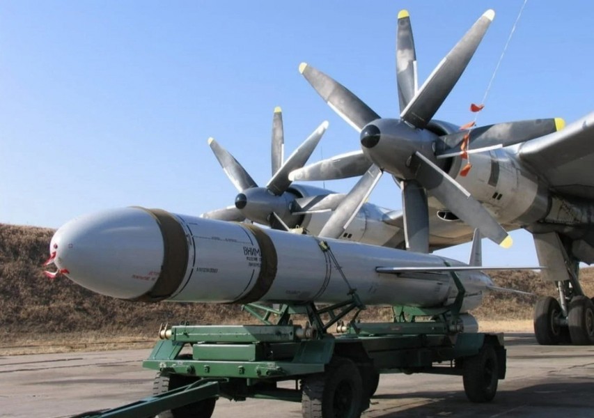Tên lửa hành trình Kh-50 tuyệt mật của Nga đã tham gia chiến đấu, sức mạnh được cho là khủng khiếp - Ảnh 11.