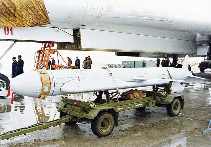 Tên lửa hành trình Kh-50 tuyệt mật của Nga đã tham gia chiến đấu, sức mạnh được cho là khủng khiếp - Ảnh 8.