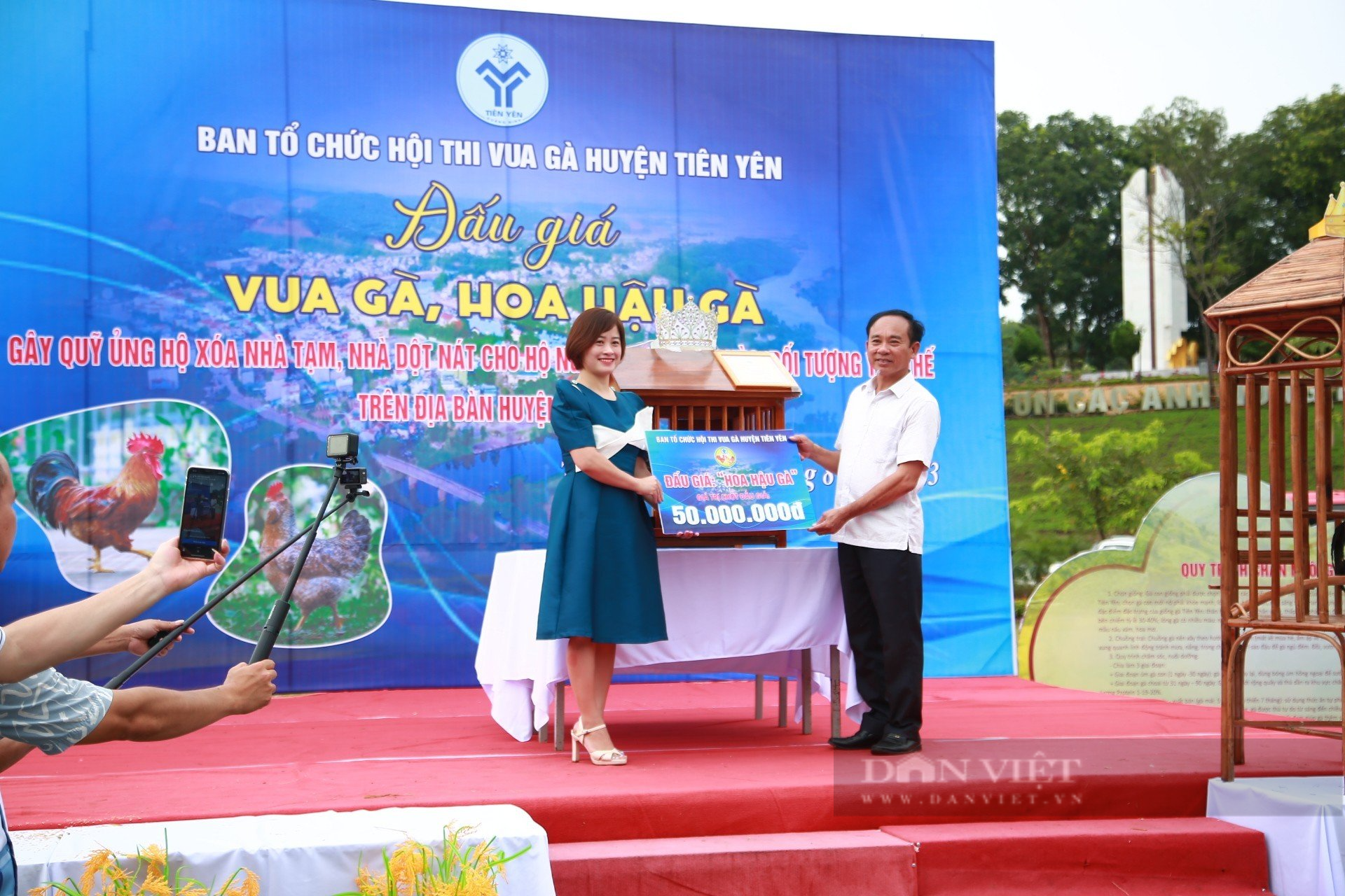 Vua gà, Hoa hậu gà ở Quảng Ninh lên sàn đấu giá, gây quỹ ủng hộ xóa nhà tạm cho người nghèo - Ảnh 4.