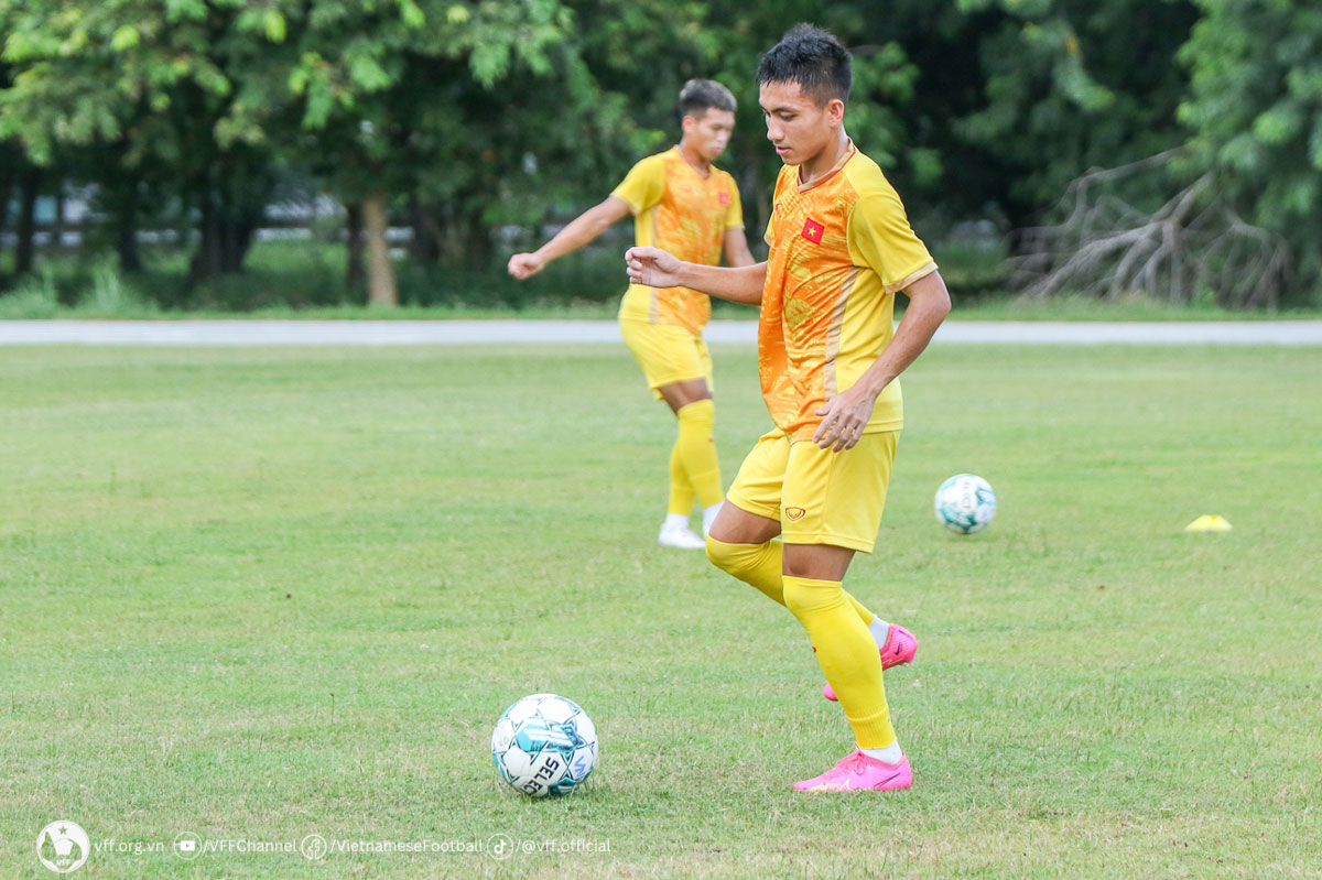 Báo Indonesia sợ nhất 3 cầu thủ nào của U23 Việt Nam? - Ảnh 2.
