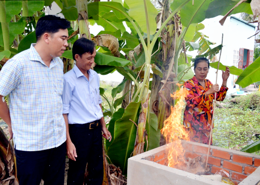 Hội Nông dân tỉnh Cà Mau thực hiện đạt và vượt tất cả các chỉ tiêu thi đua trong nhiệm kỳ 2018 – 2023 - Ảnh 3.