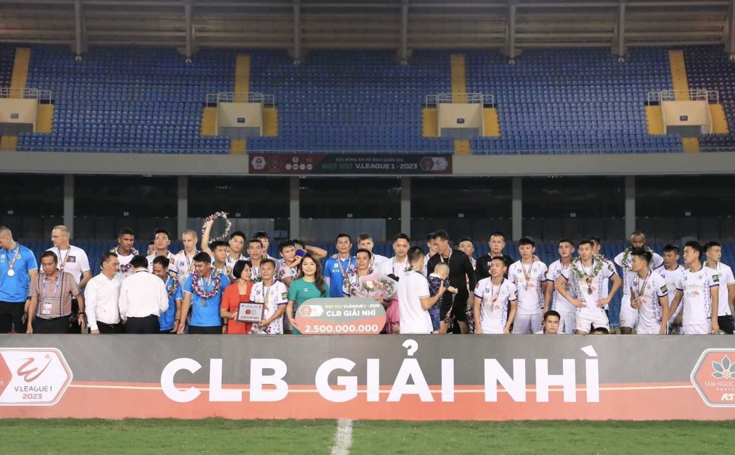 Văn Quyết: Hà Nội FC đón nhận thất bại một cách nhẹ nhàng - Ảnh 2.