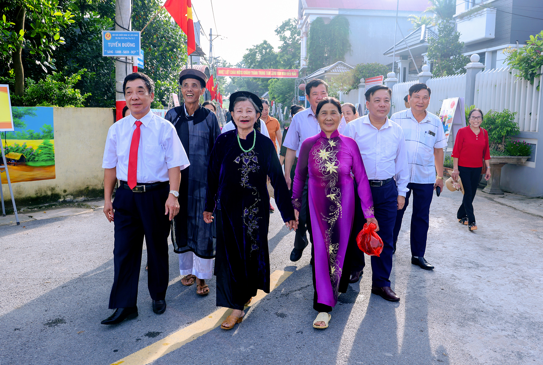 Khánh thành khu thiết chế &quot;Làng văn hóa kiểu mẫu&quot; đầu tiên ở Vĩnh Phúc - Ảnh 6.