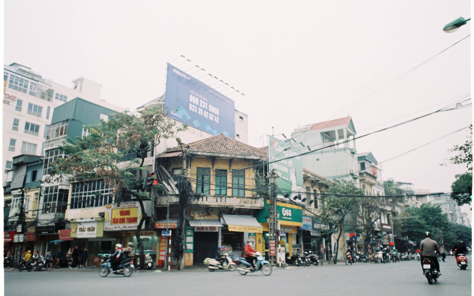 Ký ức Hà Nội: Thủ đô níu giữ trái tim tôi bằng những vẻ đẹp dịu dàng, thân thương