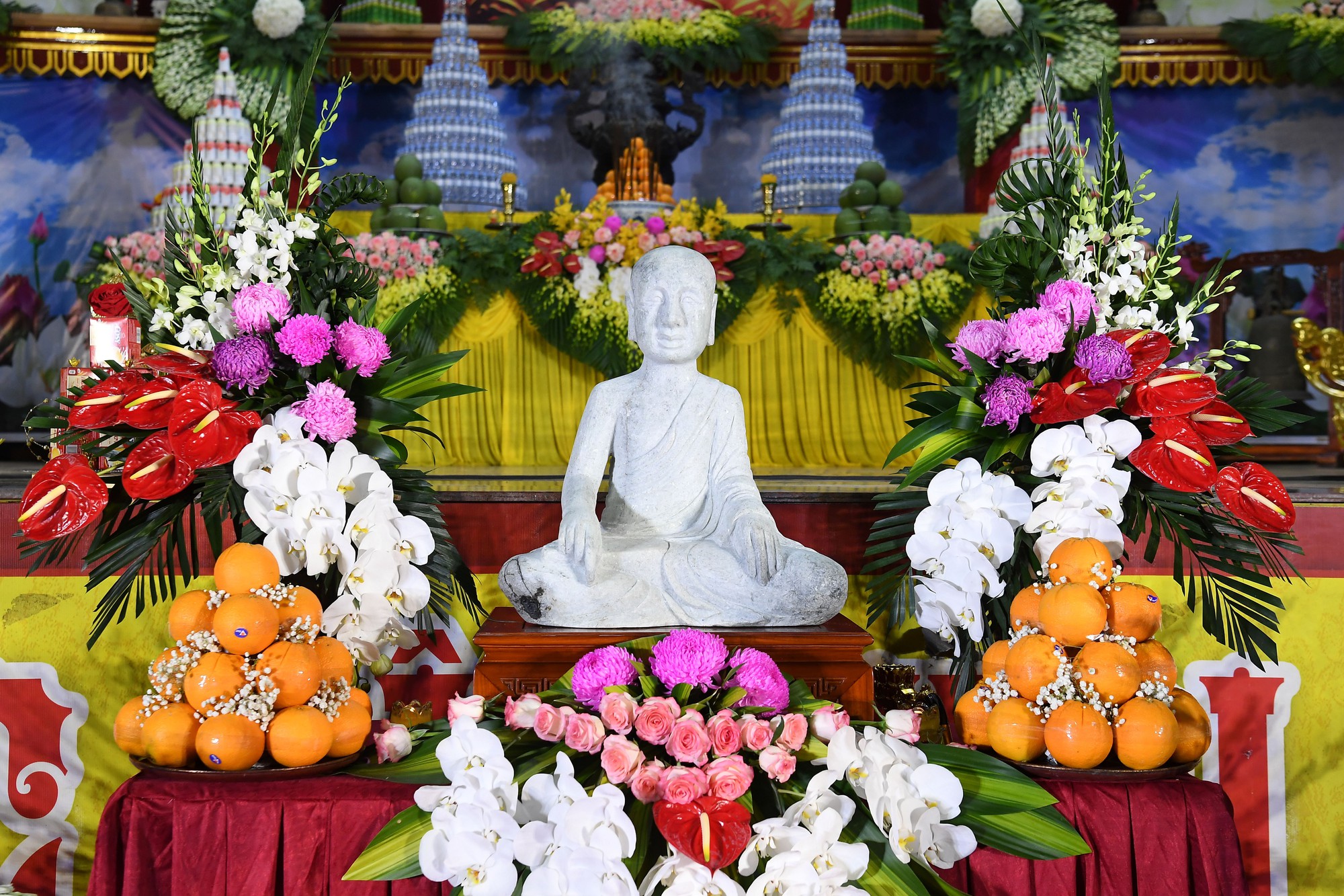 Việt Nam sắp có tượng Phật bằng ngọc phỉ thúy lớn nhất thế giới - Ảnh 2.