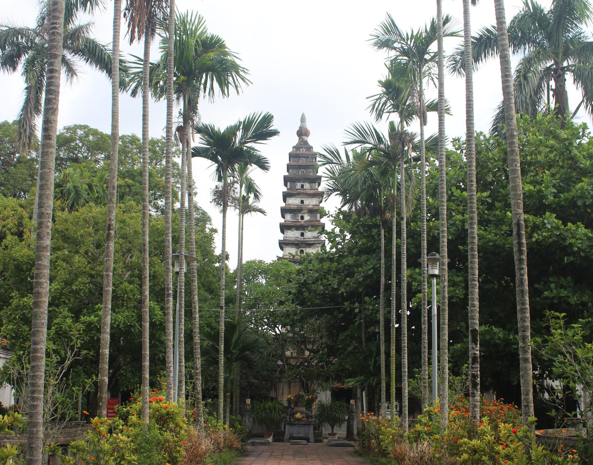 Một ngôi tháp cổ 14 tầng ở Nam Định đậm dấu tích hào khí Đông A nước Đại Việt thời nhà Trần- Ảnh 1.