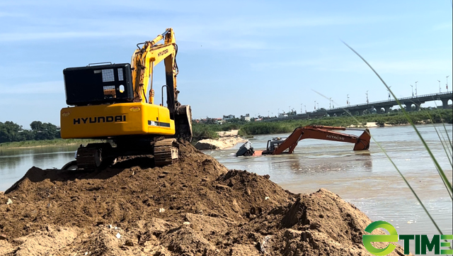 Quảng Ngãi bỏ quy định dừng khai thác cát 3 trong tháng mùa mưa lũ - Ảnh 3.