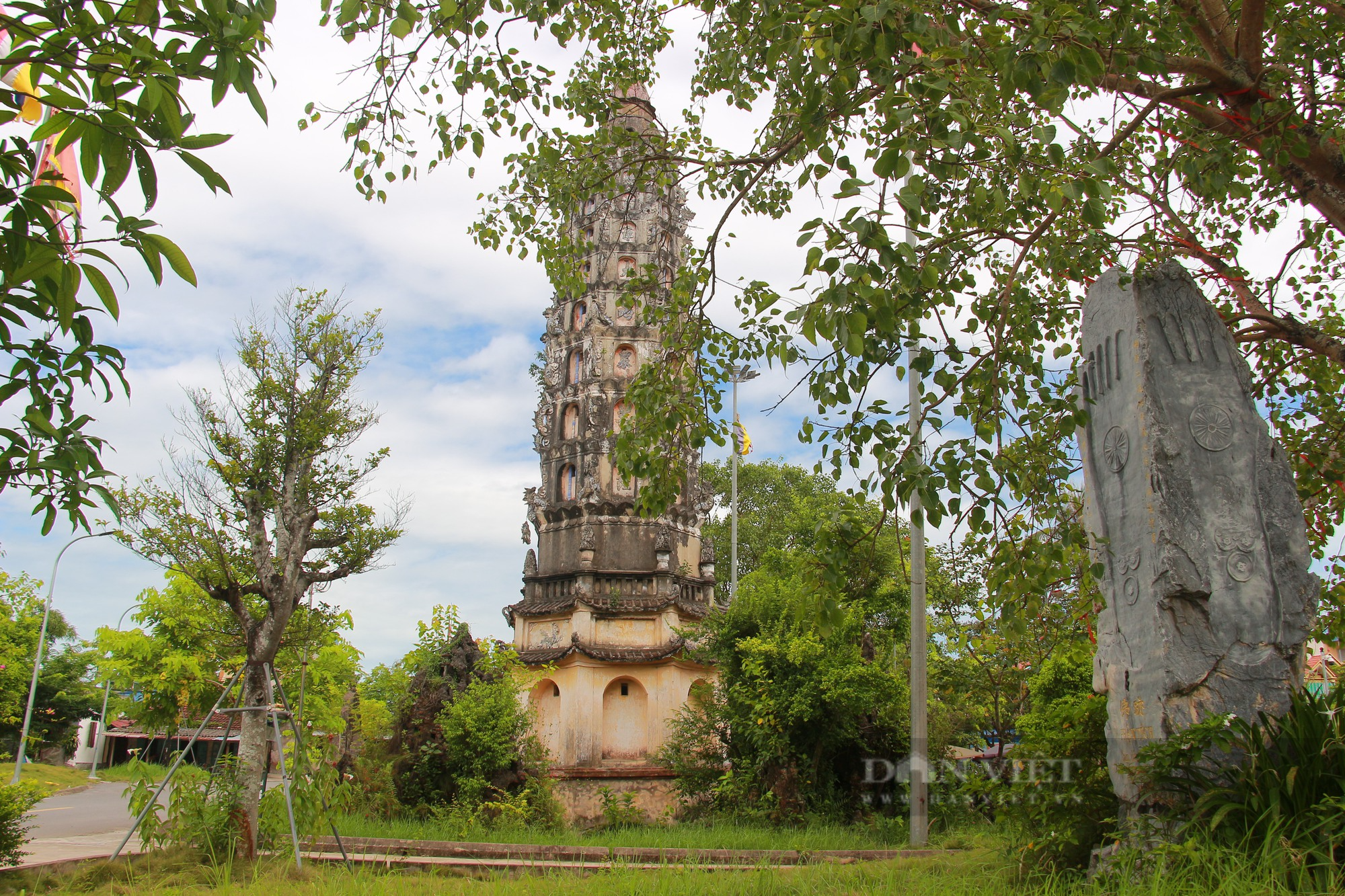 Độc đáo tháp Cửu phẩm Liên Hoa cao 9 tầng hoa sen ở một ngôi chùa cổ kính đất Nam Định- Ảnh 5.