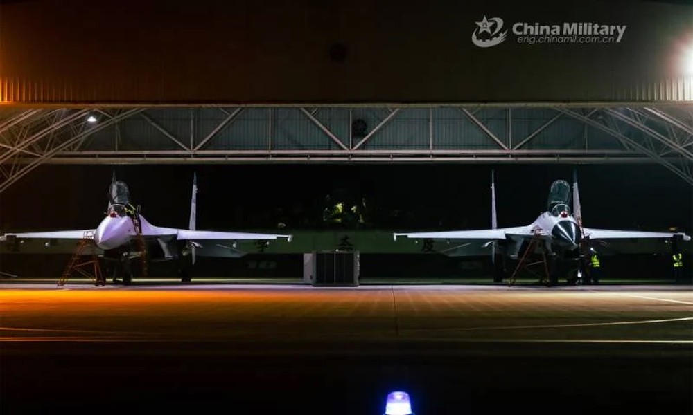 Tiêm kích Su-27 Trung Quốc nguy hiểm như thế nào sau khi nâng cấp? - Ảnh 7.