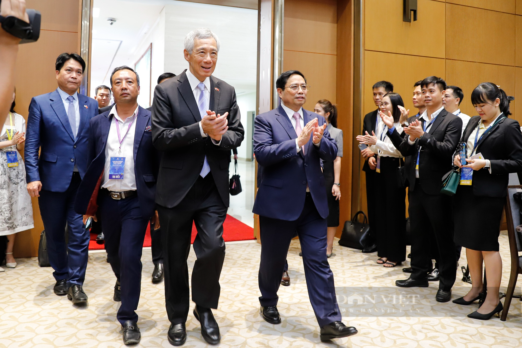 Thủ tướng Phạm Minh Chính và Thủ tướng Lý Hiển Long dự hội nghị thúc đẩy các dự án hợp tác Việt Nam-Singapore - Ảnh 2.