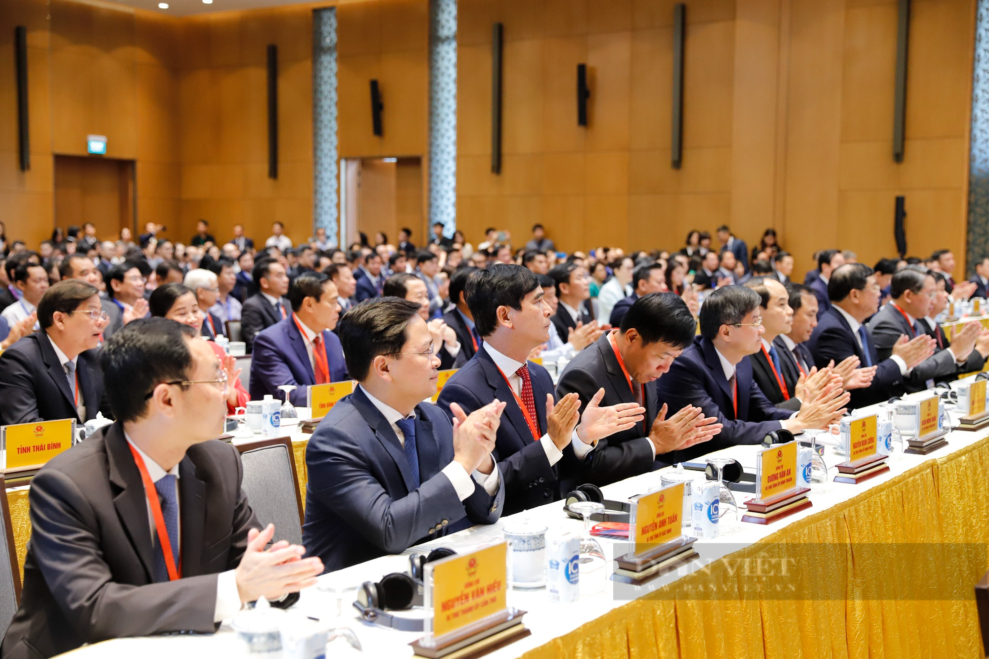 Thủ tướng Phạm Minh Chính và Thủ tướng Lý Hiển Long dự hội nghị thúc đẩy các dự án hợp tác Việt Nam-Singapore - Ảnh 11.