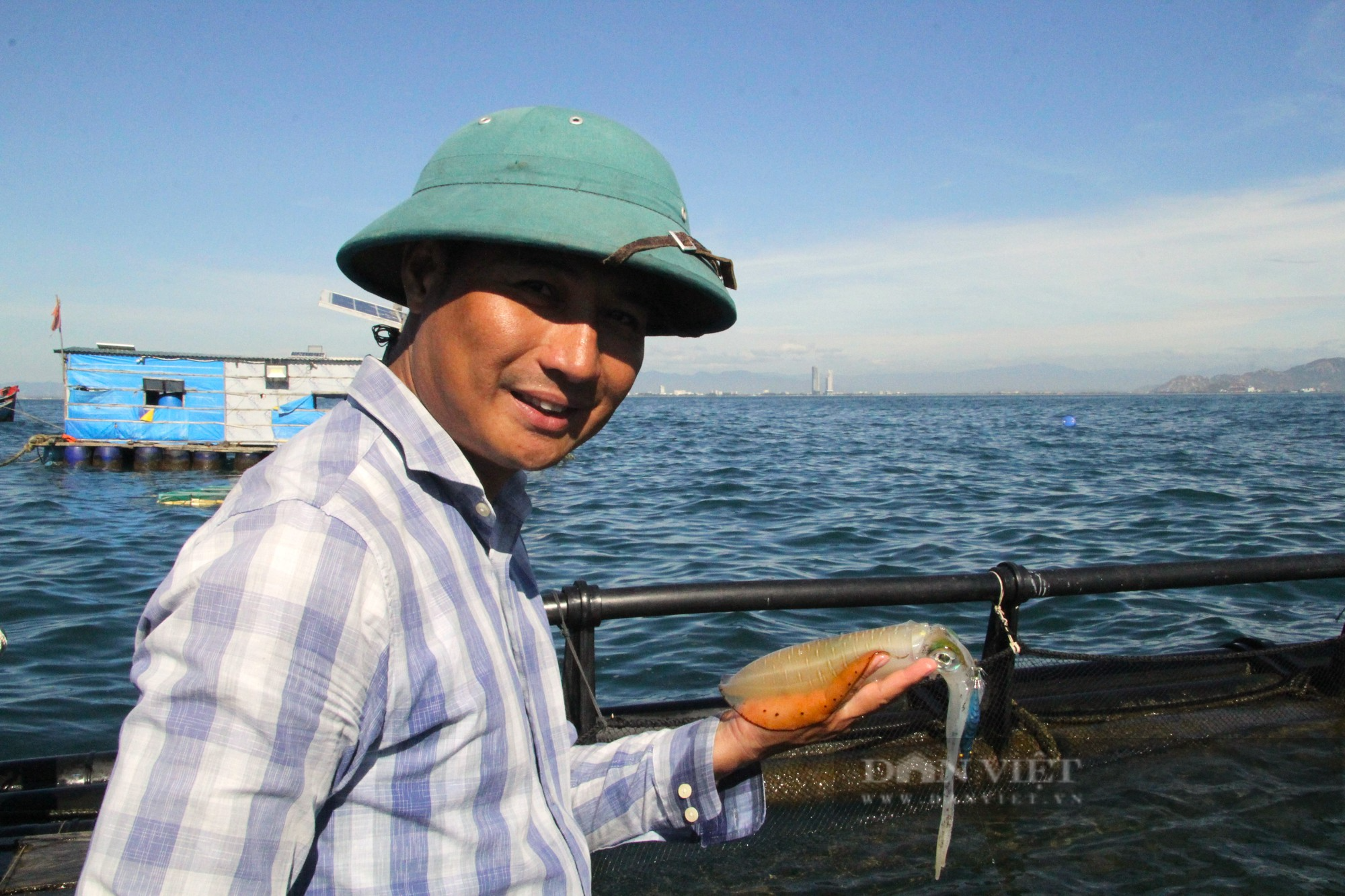 Ngư dân nuôi thành công mực sinh sản trong môi trường bán tự nhiên đầu tiên Việt Nam ở Ninh Thuận - Ảnh 1.