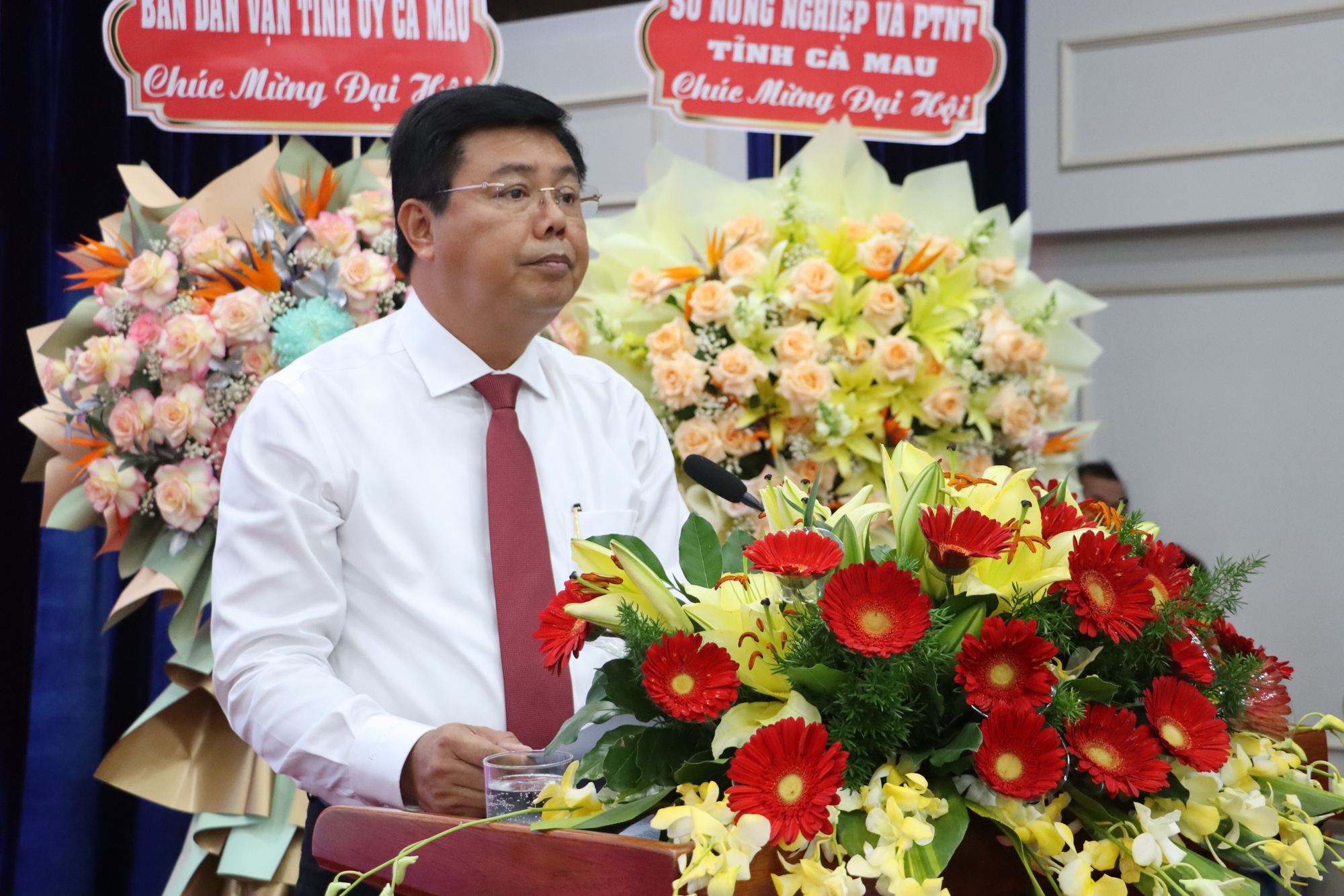 Bí thư Tỉnh ủy Cà Mau và Phó Chủ tịch BCH TƯ Hội NDVN dự, chỉ đạo Đại hội đại biểu Hội Nông dân tỉnh - Ảnh 9.