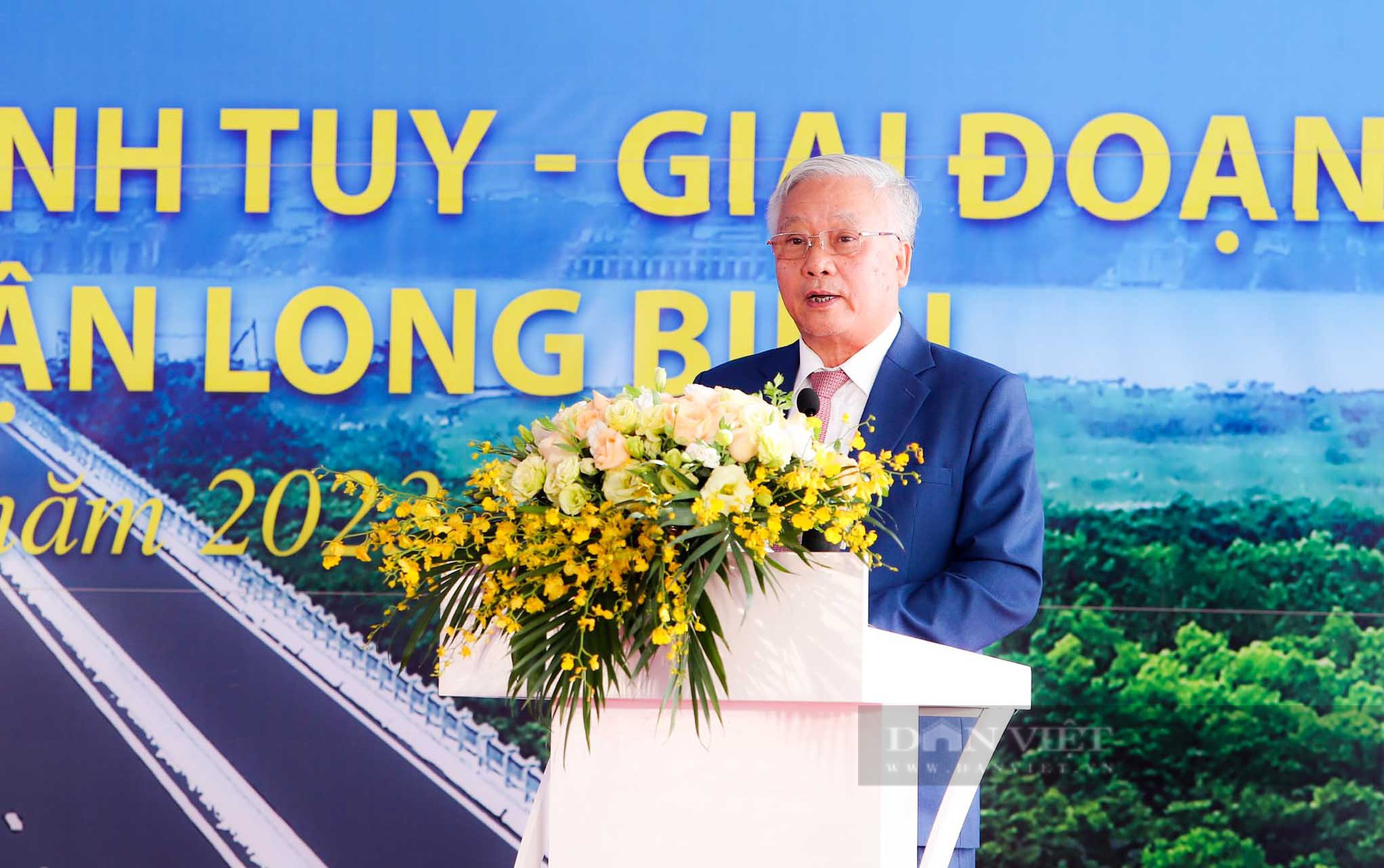 Thủ tướng Chính phủ Phạm Minh Chính tới dự lễ khánh thành cầu Vĩnh Tuy giai đoạn 2 - Ảnh 5.