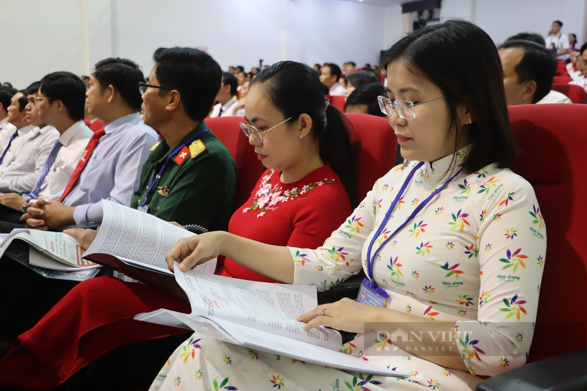 Bí thư Tỉnh ủy Bạc Liêu và Phó Chủ tịch BCH TƯ Hội NDVN dự, chỉ đạo Đại hội đại biểu Hội Nông dân tỉnh - Ảnh 9.