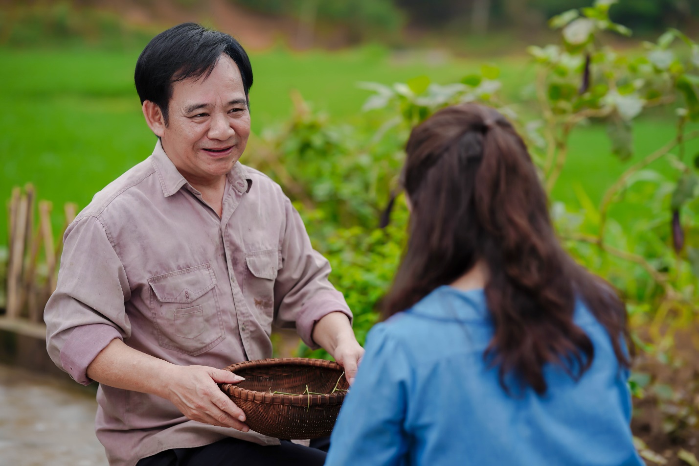 Bị hàng chục người bủa vây trước rạp chiếu phim gào thét đòi nợ, đạo diễn Mai Long nói gì? - Ảnh 6.