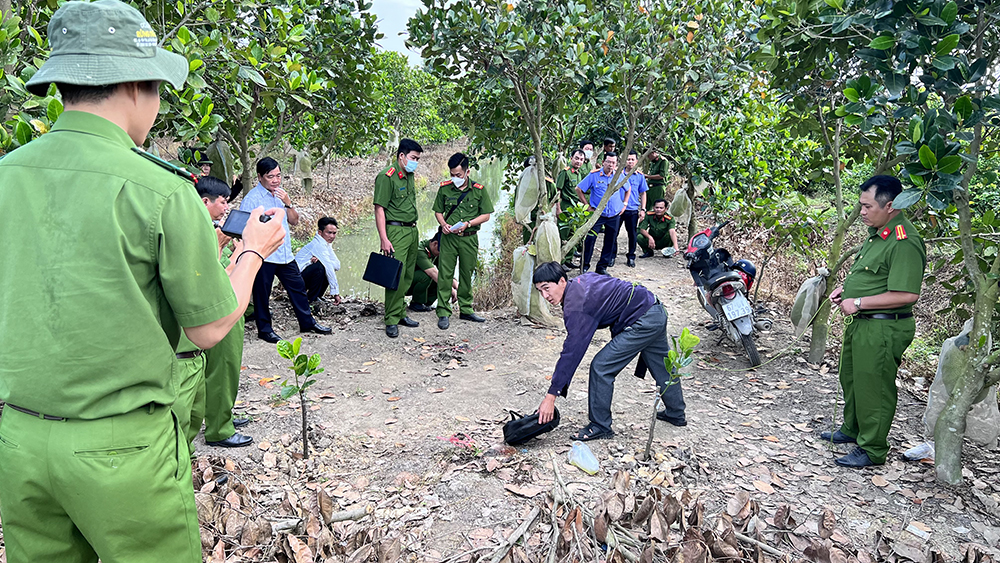 Tử hình kẻ giết người đàn ông chạy xe ôm trong vườn mít để cướp tài sản - Ảnh 2.