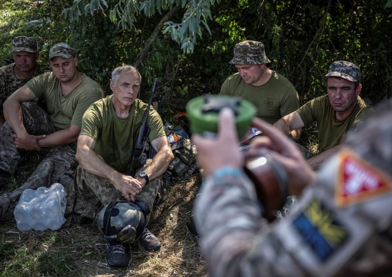 Đặc công Ukraine đảm nhận công việc nguy hiểm nhất trên chiến trường để dọn đường cho đồng đội - Ảnh 2.