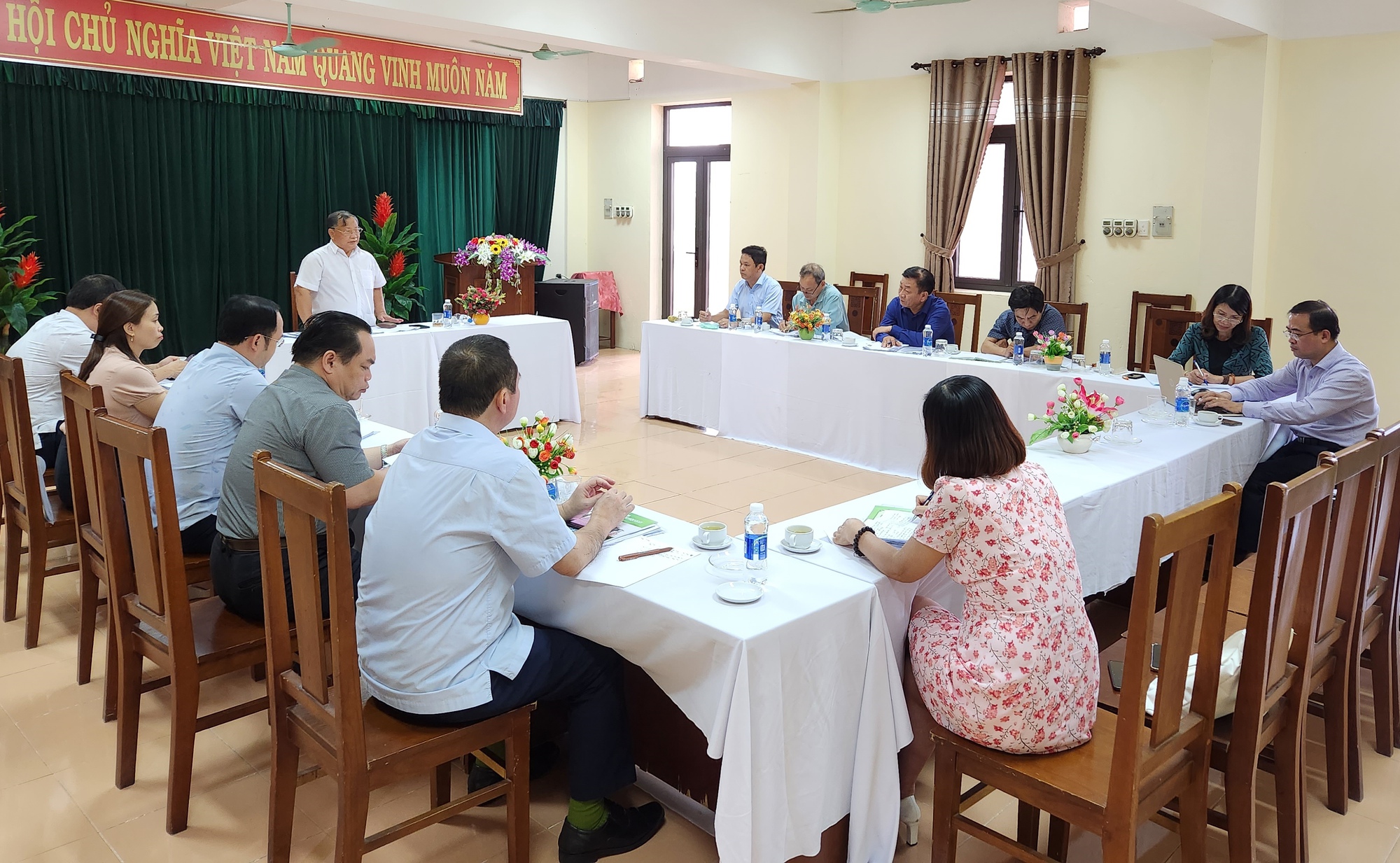 Hội Nông dân Việt Nam kiểm tra công tác chuẩn bị Đại hội Hội Nông dân tỉnh Phú Yên lần thứ XIV - Ảnh 1.