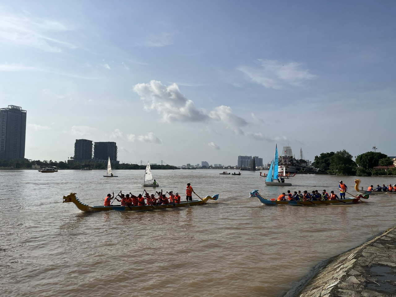 TP.HCM khai mạc Lễ hội sông nước lần thứ nhất năm 2023 - Ảnh 4.