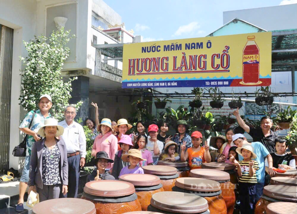 Mê loại đặc sản “bốc mùi”, một thầy giáo ở Đà Nẵng trở thành Nông dân Việt Nam xuất sắc 2023 - Ảnh 7.