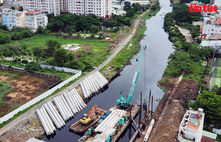 Dồn lực thi công dự án Tham Lương - Bến Cát - rạch Nước Lên - Ảnh 2.