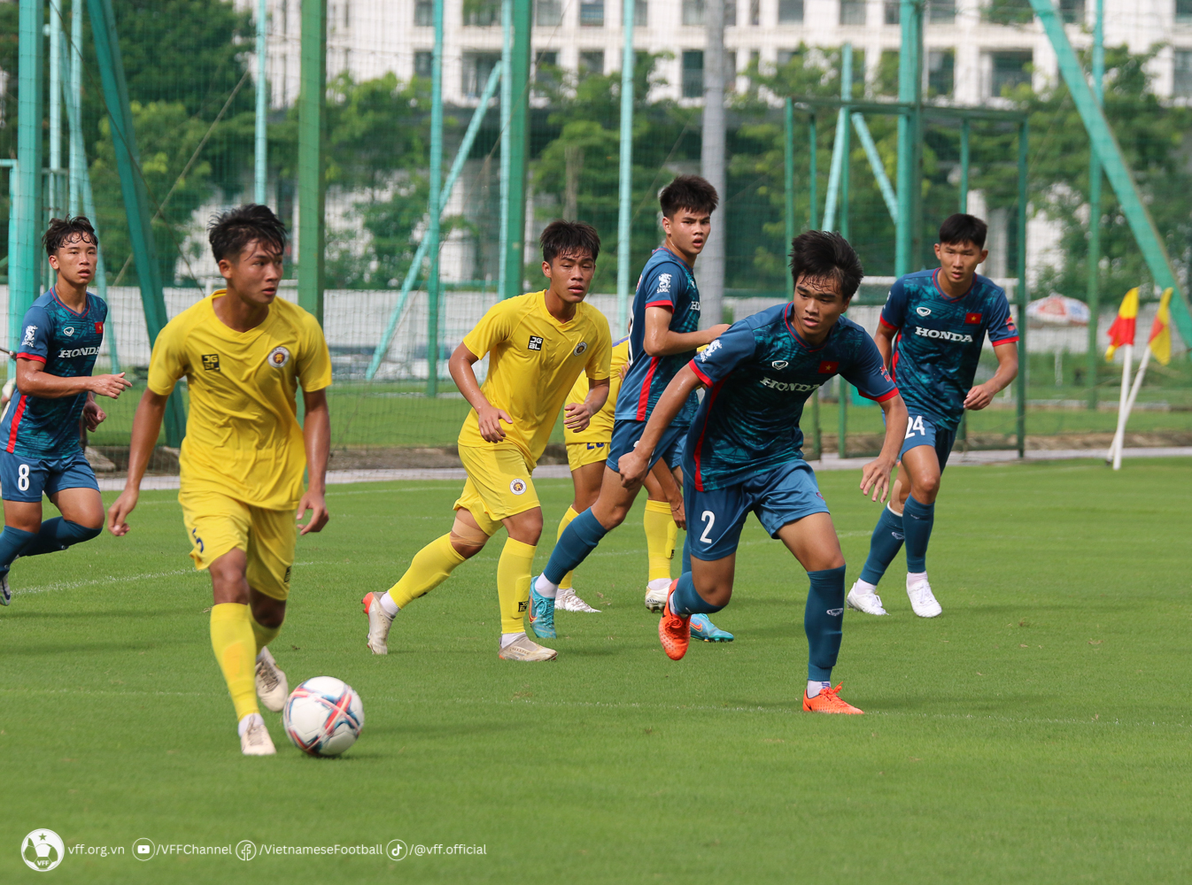 “Công Phượng đệ nhị&quot; thi đấu ấn tượng trong trận đấu tập với U21 Hà Nội - Ảnh 5.