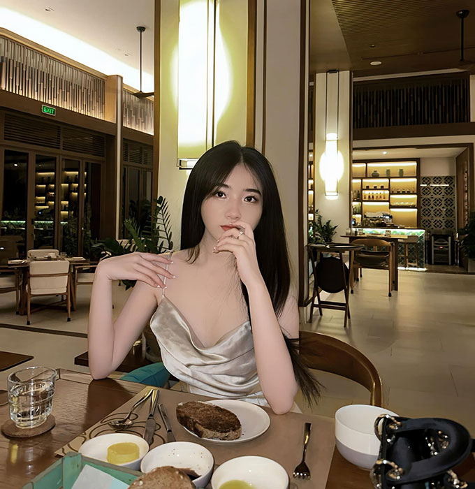 Hồ Tuấn Tài công khai bạn gái hot girl xinh như &quot;Bạch Tuyết&quot; - Ảnh 5.