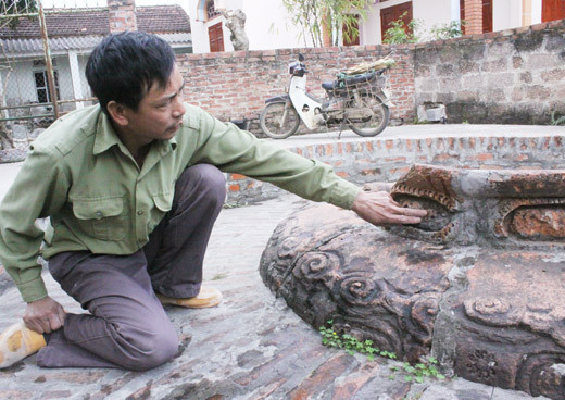 Một giếng cổ hoa văn đẹp lạ ở Hải Dương lấy mạch nước sông Đuống, cả làng coi như báu vật - Ảnh 1.