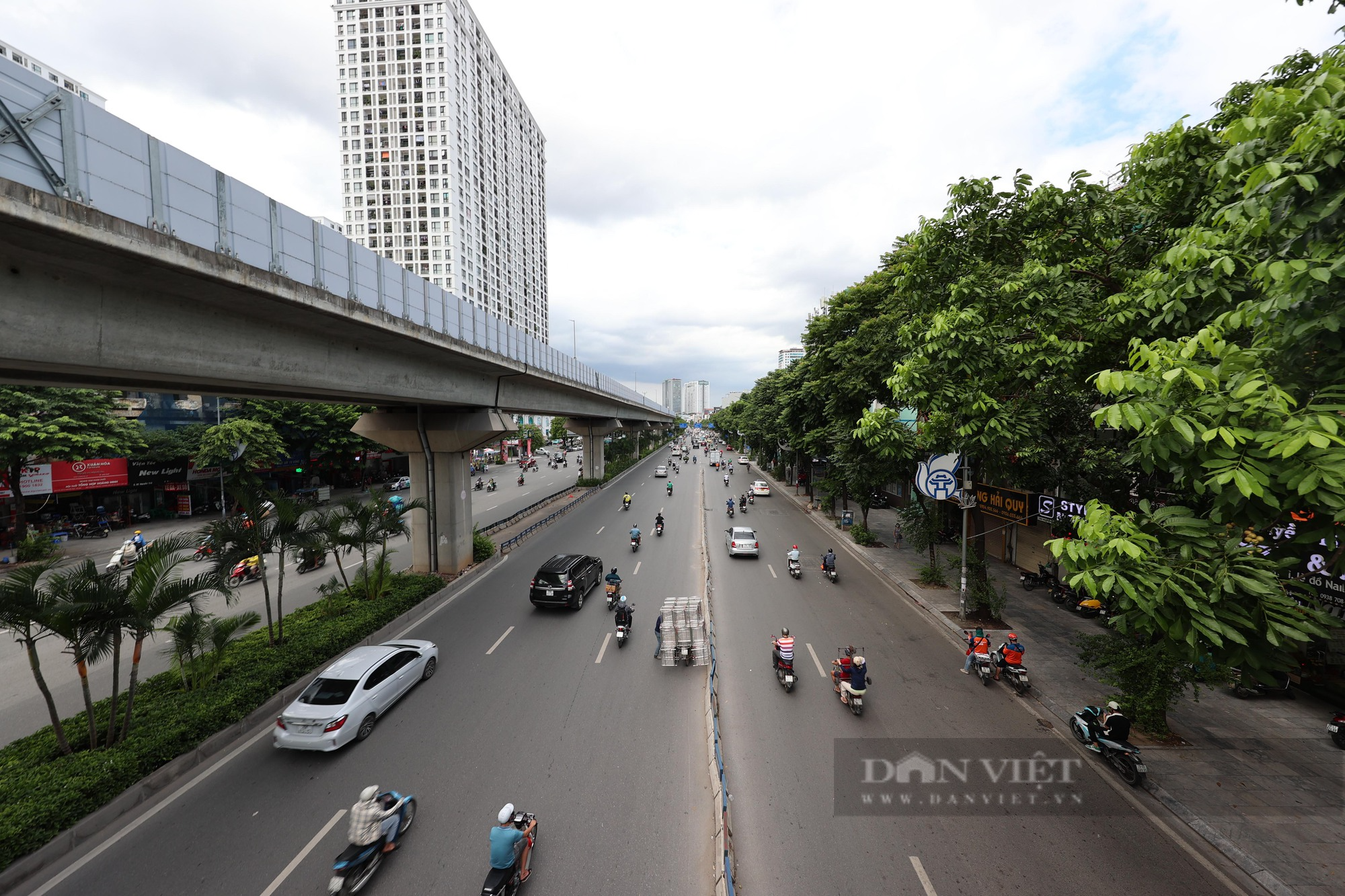 Hàng loạt dải phân cách trên đường Nguyễn Trãi được tháo dỡ sau 1 năm thí điểm - Ảnh 8.