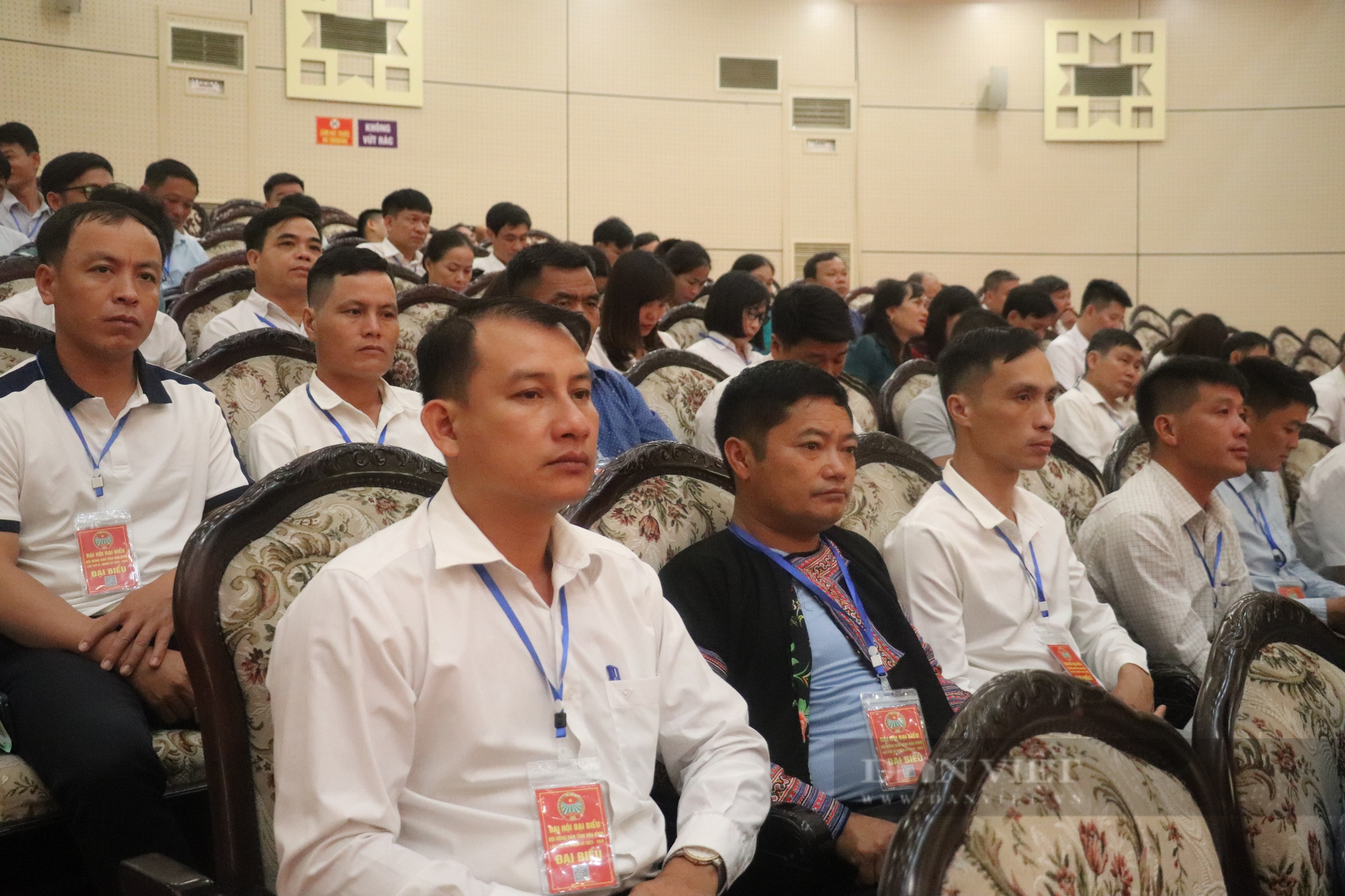 Đại hội đại biểu Hội Nông dân tỉnh Hòa Bình lần thứ XI: Bầu 33 đồng chí vào Ban Chấp hành khóa mới - Ảnh 3.