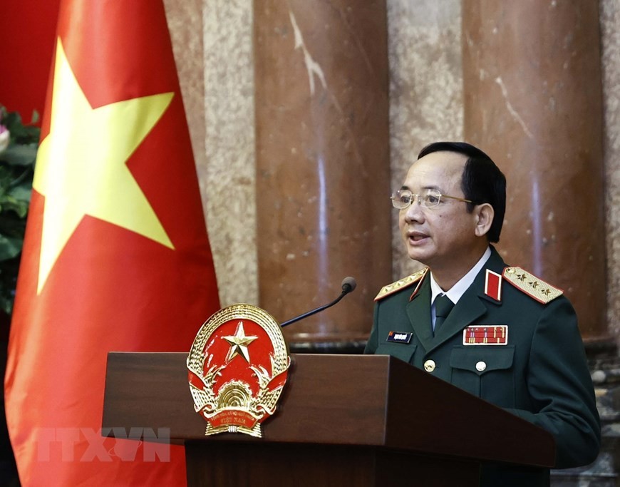 Chân dung Thượng tướng Trịnh Văn Quyết vừa được Chủ tịch nước trao Quyết định thăng quân hàm - Ảnh 3.