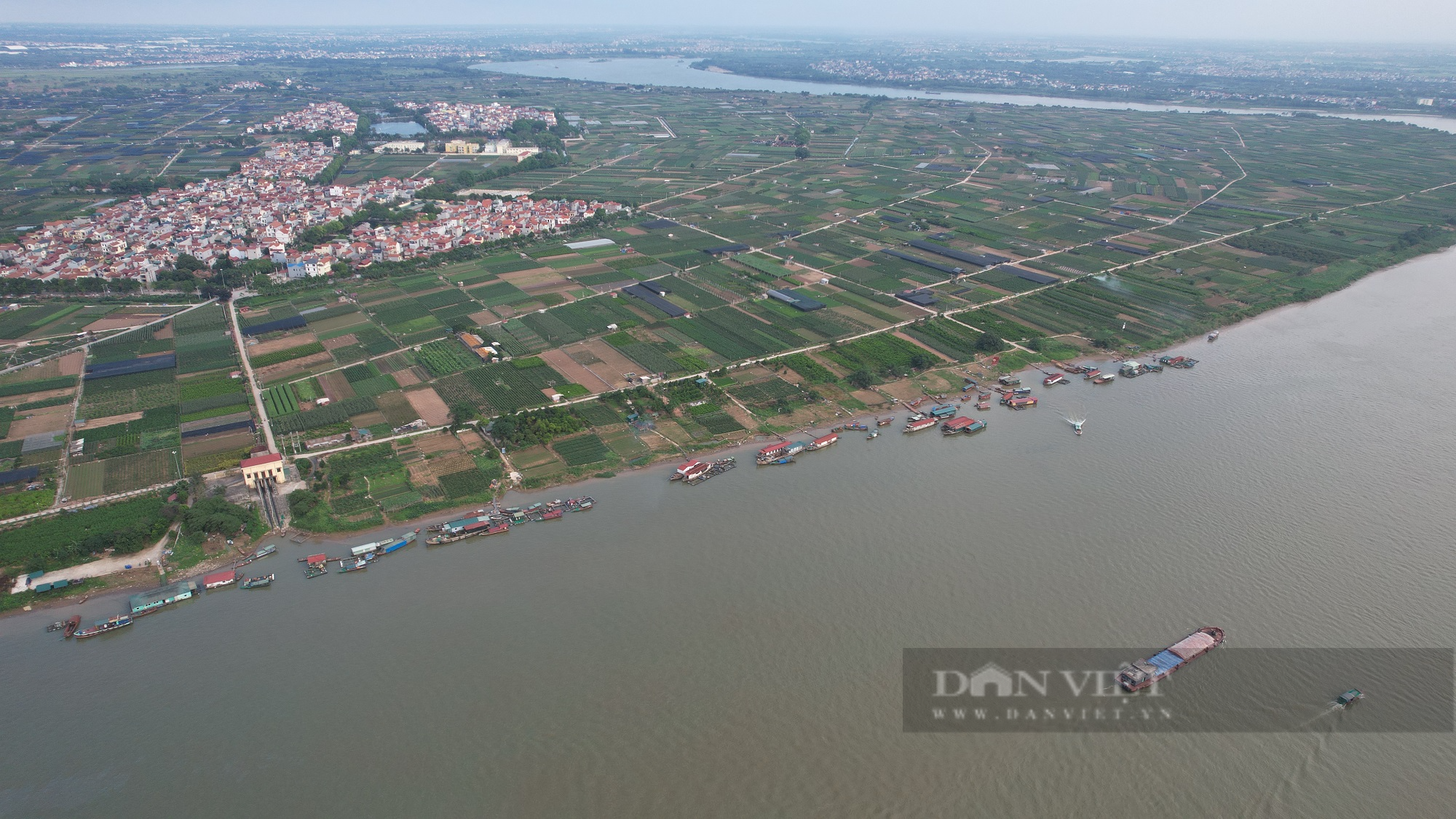 Quy hoạch sông Hồng trở thành trục cảnh quan chính đi giữa trung tâm thành phố - Ảnh 1.