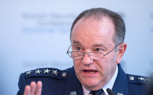 Tướng NATO cuối cùng thừa nhận Phương Tây sợ Nga