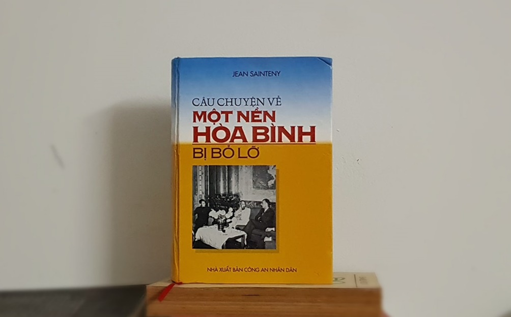 Điểm lại 7 cuốn sách viết về thời khắc lịch sử thiêng liêng ngày 2/9/1945 - Ảnh 3.