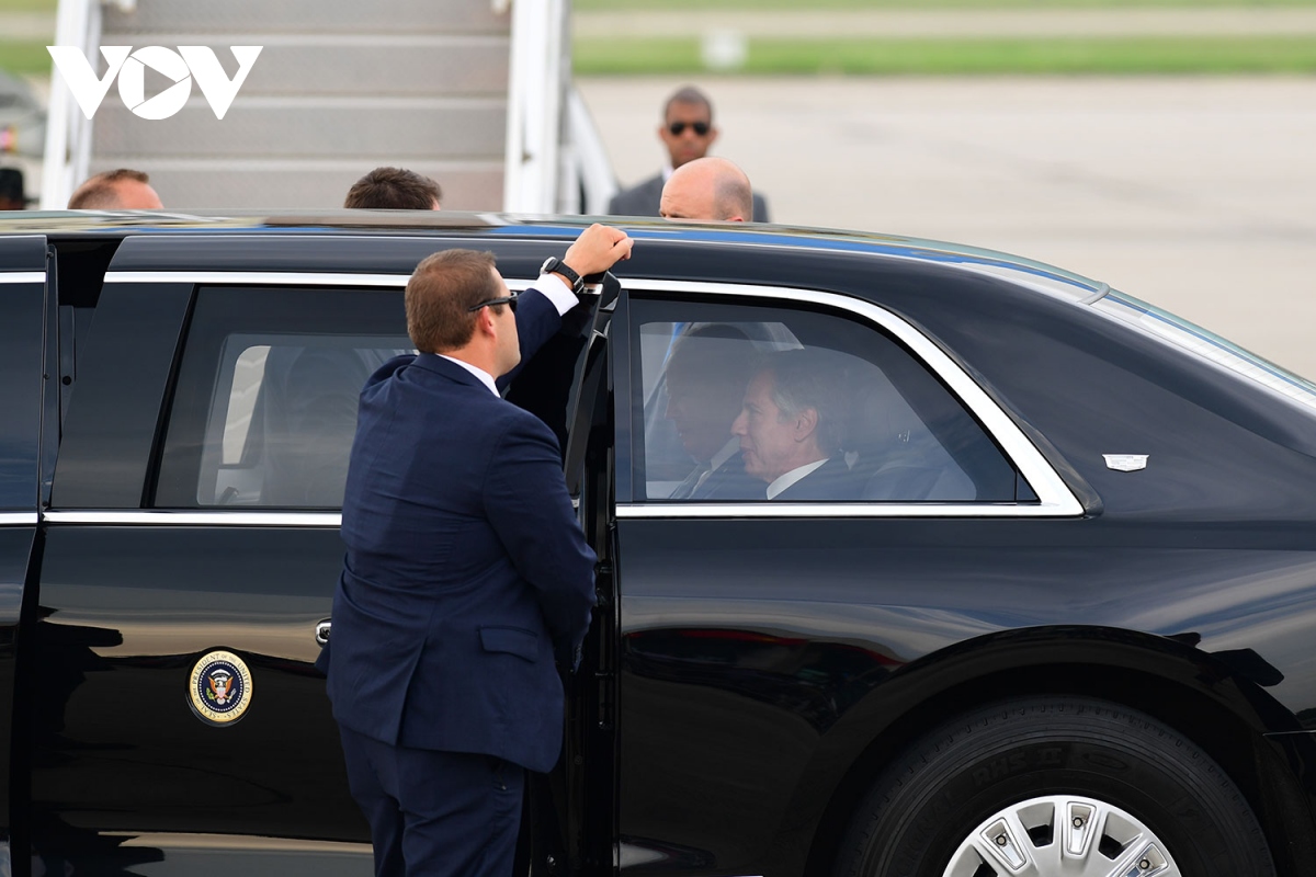 Tổng thống Joe Biden đến sân bay Nội Bài, bắt đầu chuyến thăm cấp Nhà nước Việt Nam - Ảnh 5.