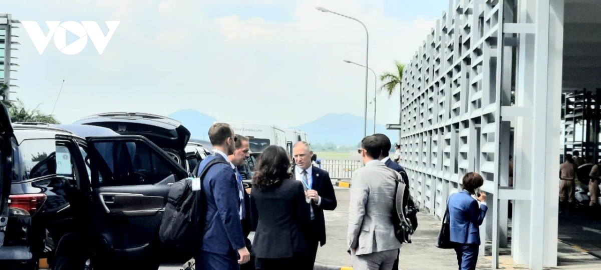 Tổng thống Joe Biden đến sân bay Nội Bài, bắt đầu chuyến thăm cấp Nhà nước Việt Nam - Ảnh 7.