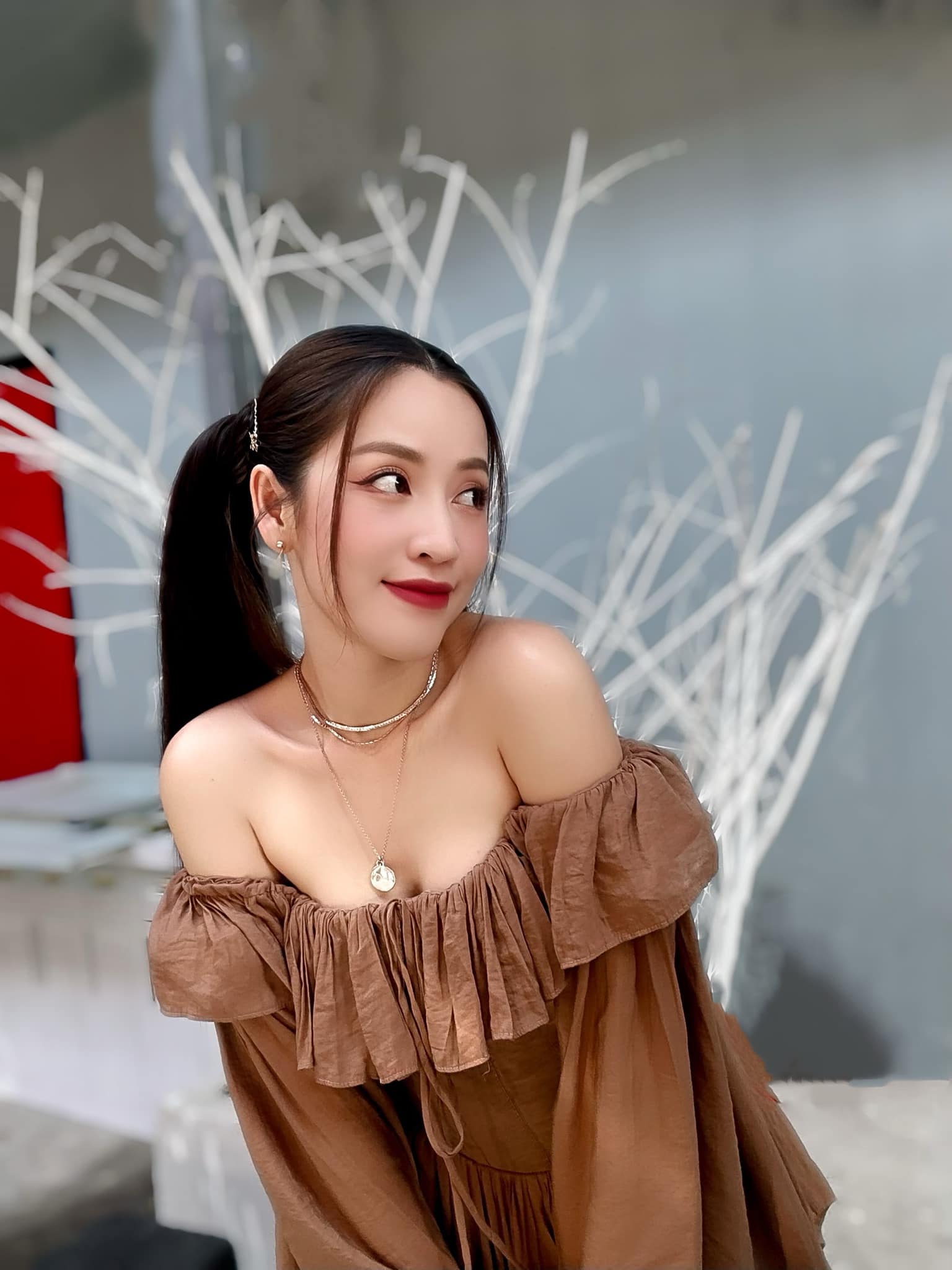 6 cô dâu xinh đẹp, lôi cuốn của showbiz Việt đợi lên xe hoa cuối năm 2023 - Ảnh 8.