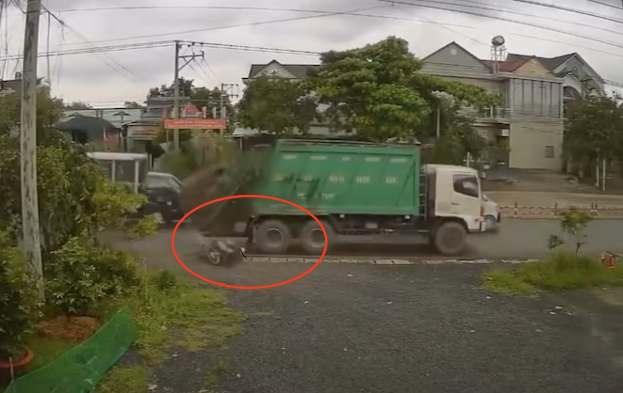 Tạm giữ tài xế xe rác gây tai nạn ở Đồng Nai khiến 1 học sinh lớp 1 chết thảm  - Ảnh 1.