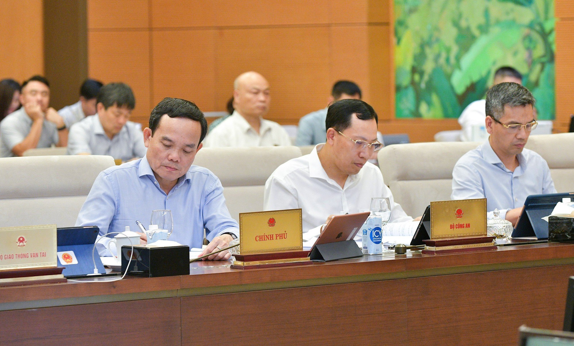 Phó thủ tướng Trần Lưu Quang: Giám sát về đảm bảo an toàn giao thông cần có “trọng tâm, trọng điểm” - Ảnh 3.