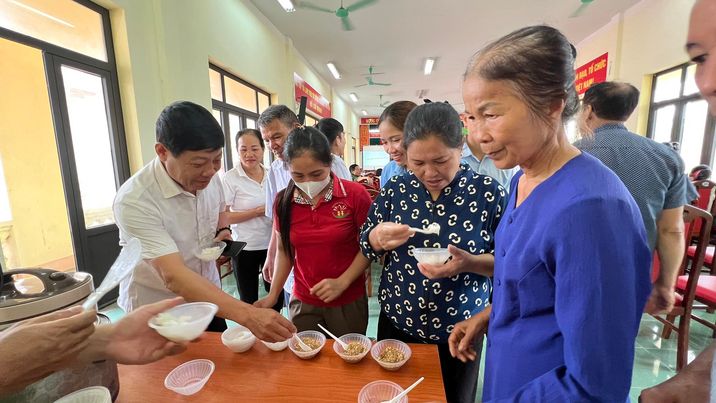 Giống lúa TBR87 có chất lượng cơm ngon, đậm vị được các đại biểu đánh giá cao