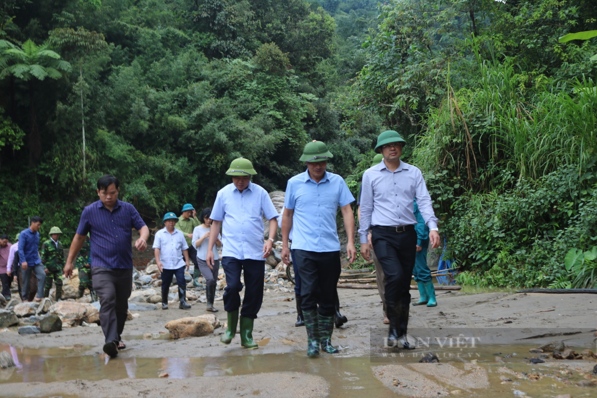 Lào Cai: Công bố tình huống khẩn cấp về thiên tai mưa, lũ, sạt lở ở Sa Pa - Ảnh 2.