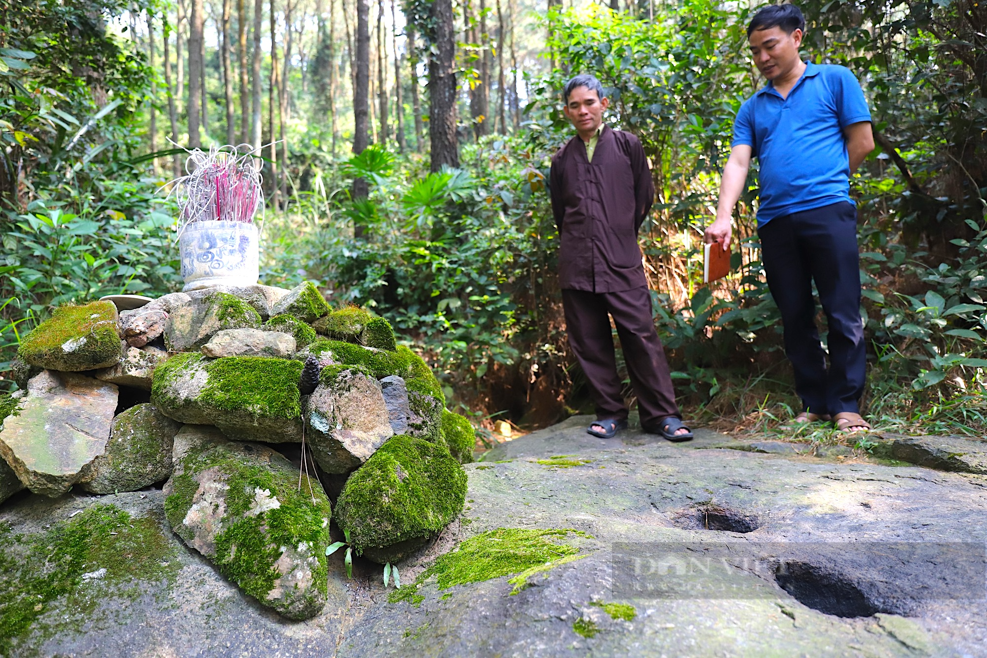 Hà Tĩnh: Huyền bí ngôi chùa nhà Trần được tiên nữ xuống dạo chơi, rửa chân in dấu tích - Ảnh 2.