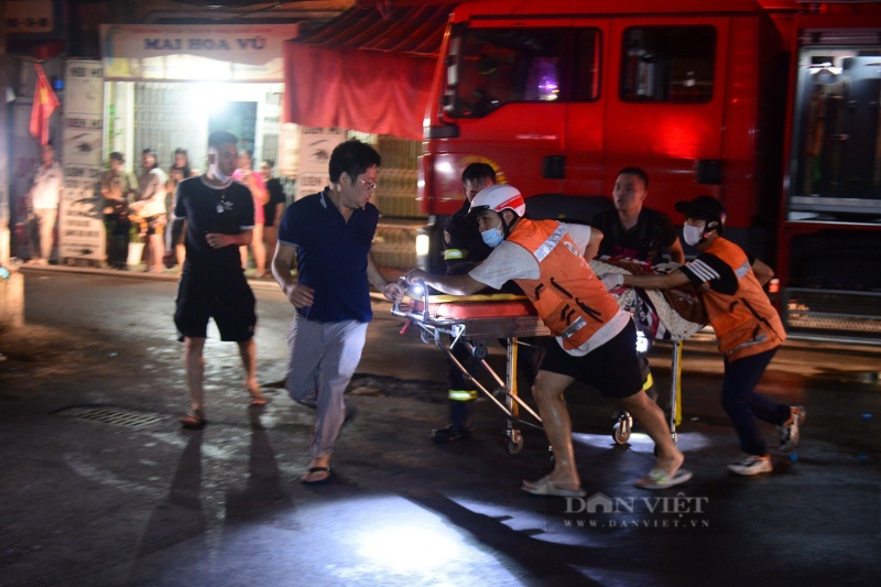 BHXH Việt Nam hỗ trợ nạn nhân vụ cháy chung cư mini ở Hà Nội - Ảnh 1.