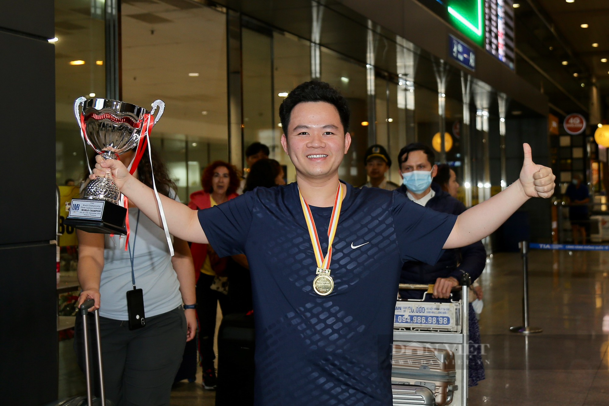 Vừa vô địch thế giới, Bao Phương Vinh đặt mục tiêu lên ngôi tại World Cup biliards 3 băng - Ảnh 2.