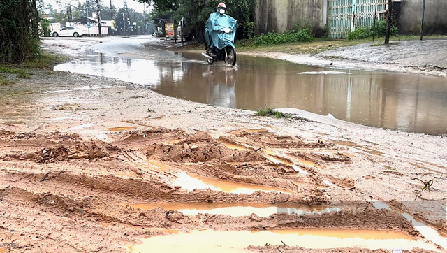 TP.Quảng Ngãi tiếp tục “ổn định” ở vị trí áp chót, cuối bảng giải ngân đầu tư công - Ảnh 7.