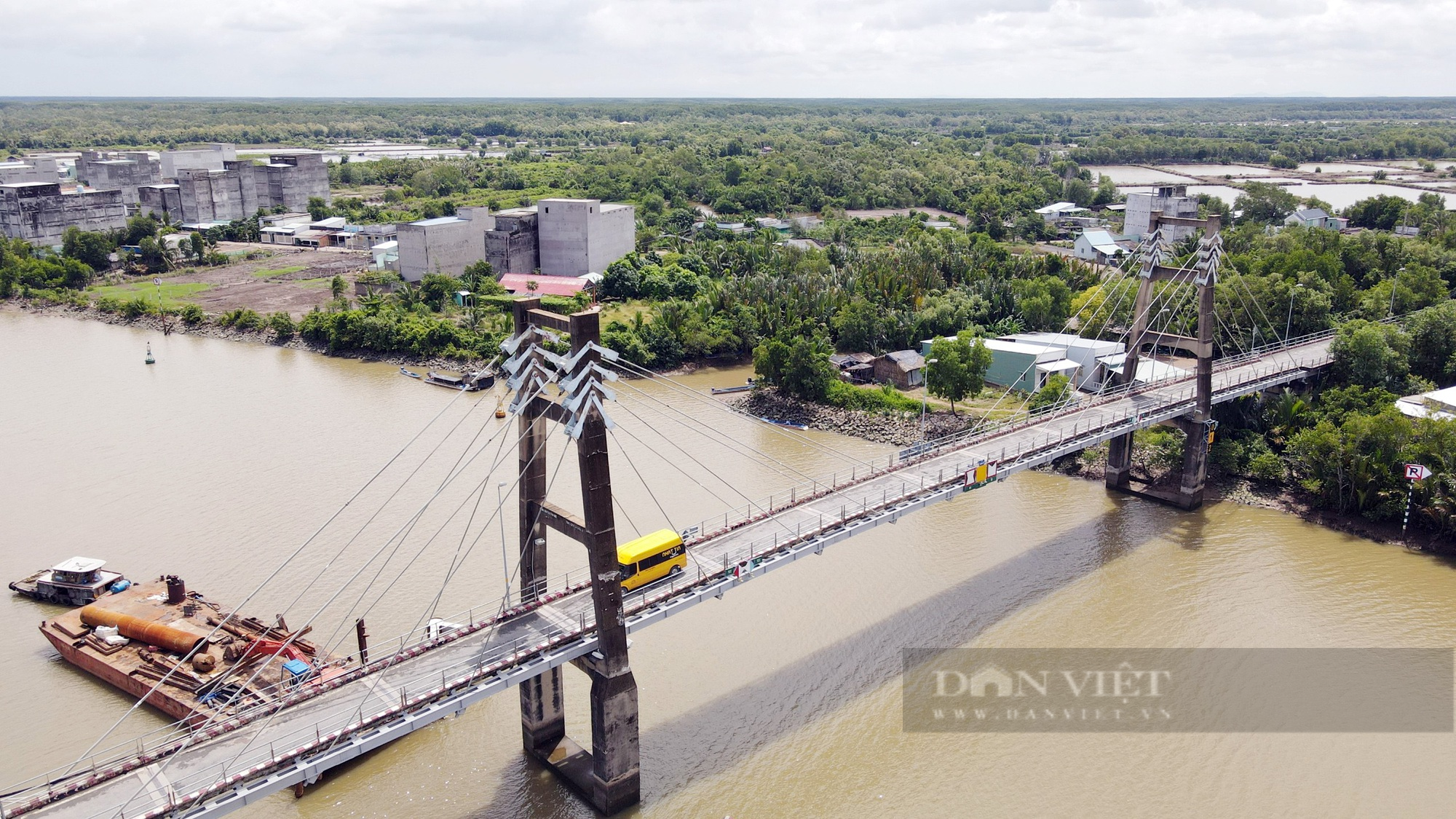 Diện mạo cây cầu hơn 340 tỷ đồng tại huyện Cần Giờ trong ngày thông xe - Ảnh 11.