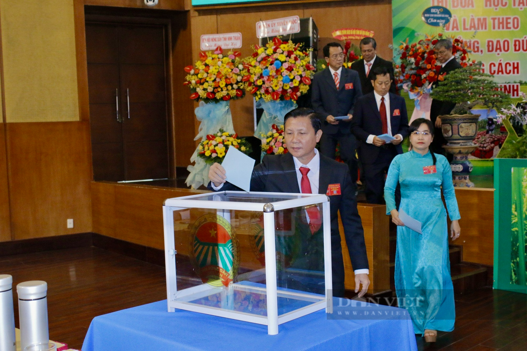 Ông Mai Minh Quang tái đắc cử Chủ tịch Hội Nông dân Bà Rịa Vũng Tàu  - Ảnh 2.