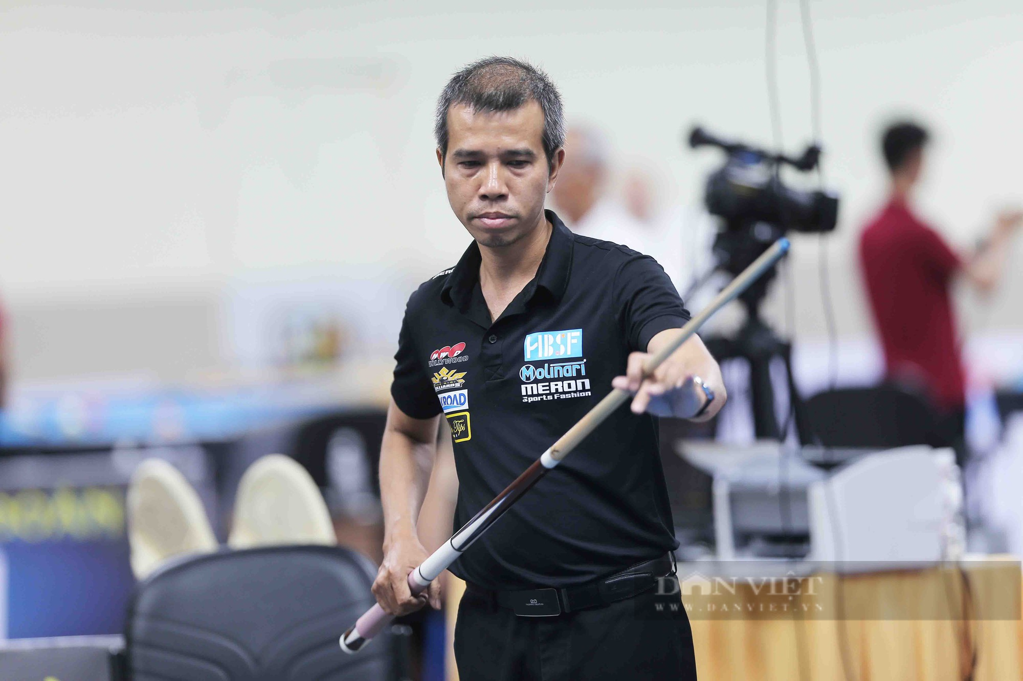 Ngược dòng trước học trò, Trần Quyết Chiến lên ngôi vô địch Giải Billiard carom 3 băng HBSF Cup - Ảnh 2.
