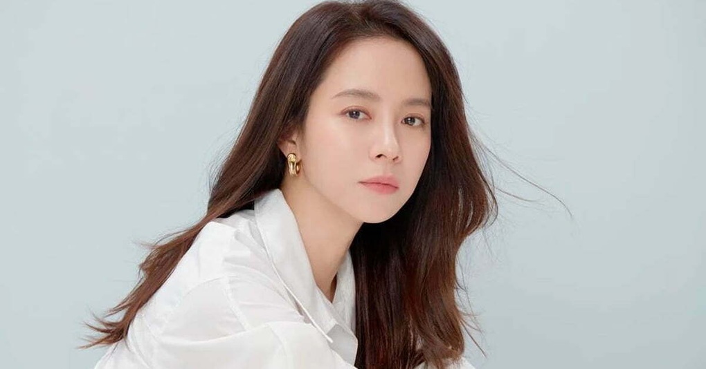 Mỹ nhân &quot;Running Man&quot; Song Ji Hyo bị nợ lương hơn nửa triệu USD - Ảnh 2.